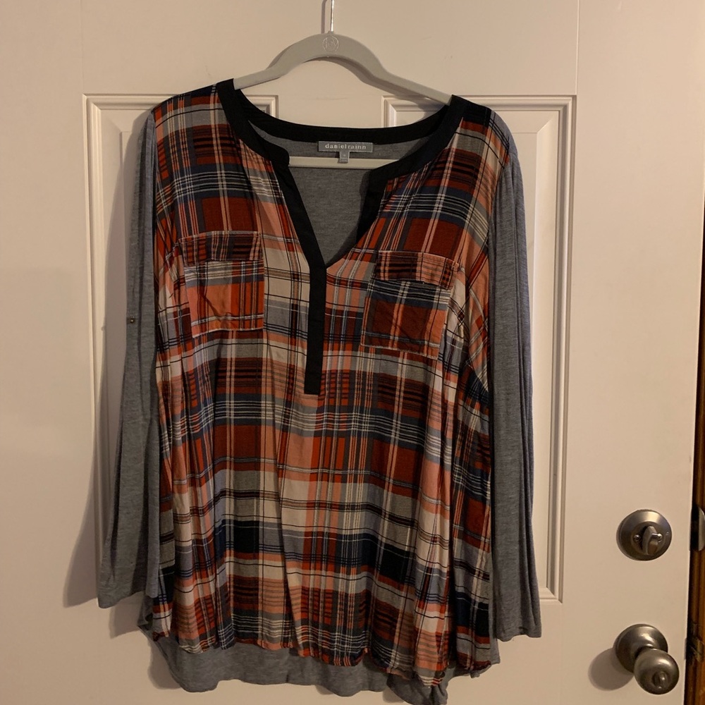 Daniel Rainn long sleeve blouse